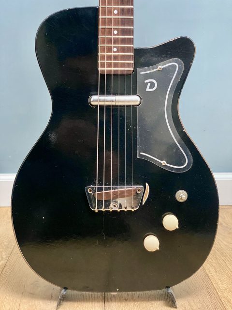 Danelectro U-1, photo 3