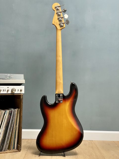 Fender Japan JazzBass 62 Ri, photo 4