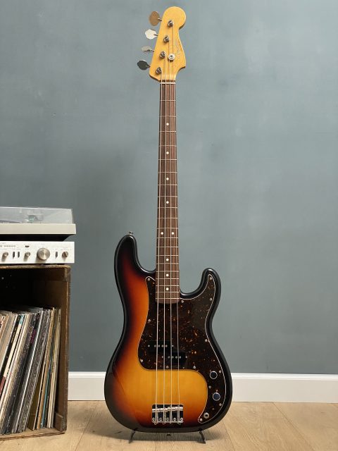 Fender Japan P Bass 62 Ri 2000