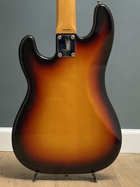 Fender Japan P Bass 62 Ri, photo 3