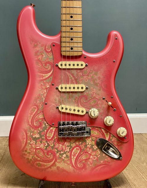Fender Japan Stratocaster, photo 3