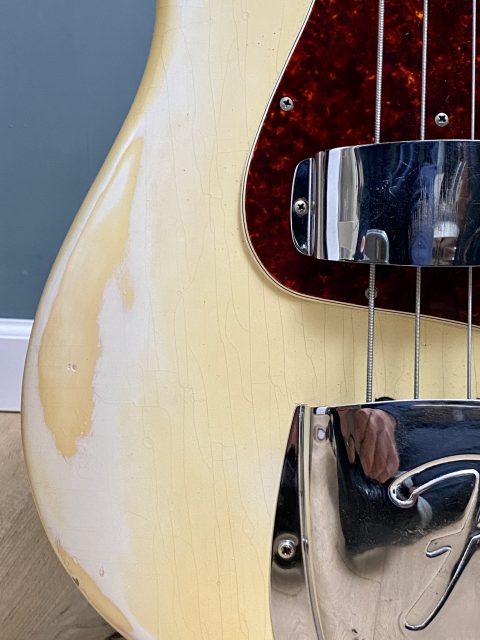 Fender Jazz bass, photo 7