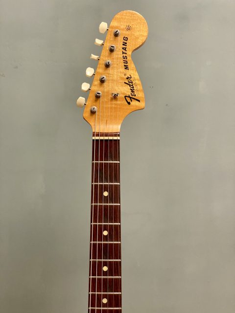 Fender Mustang, photo 10