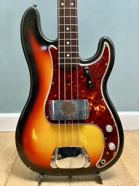 Fender Precision Bass, photo 3