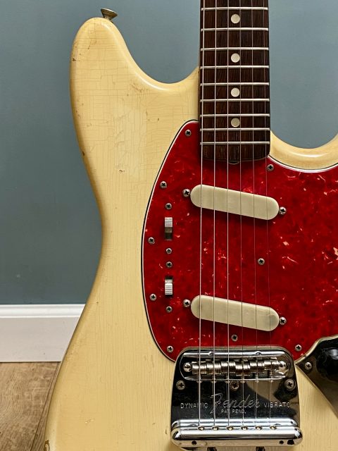 Fender Mustang, photo 8