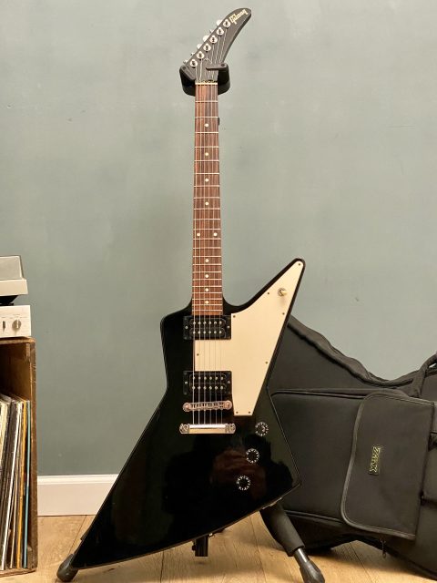 Gibson Explorer, photo 1