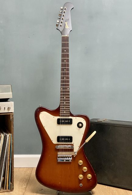 Gibson Firebird, photo 1