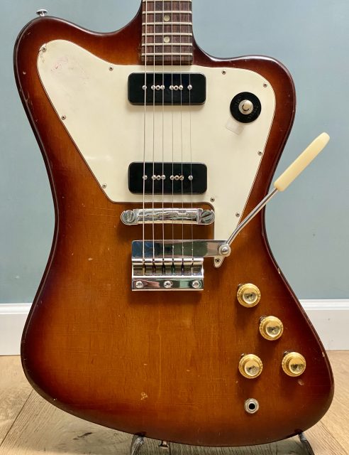 Gibson Firebird, photo 3