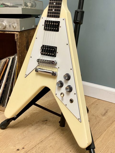 Gibson Flying V, photo 3