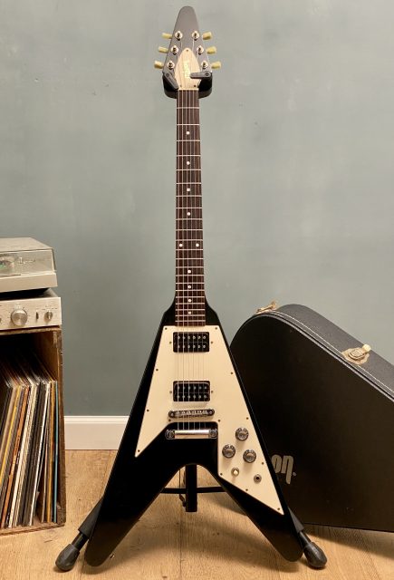 Gibson Flying V, photo 1
