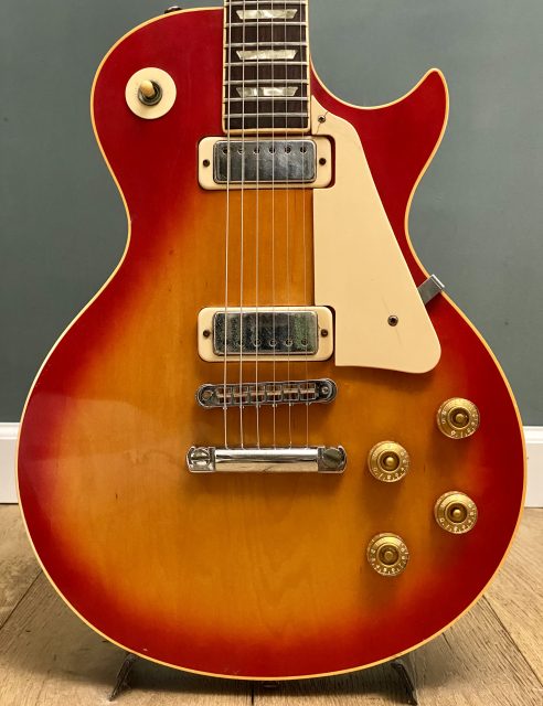 Gibson Les Paul Deluxe, photo 3