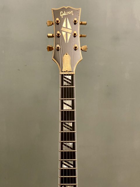 Gibson Super V, photo 11