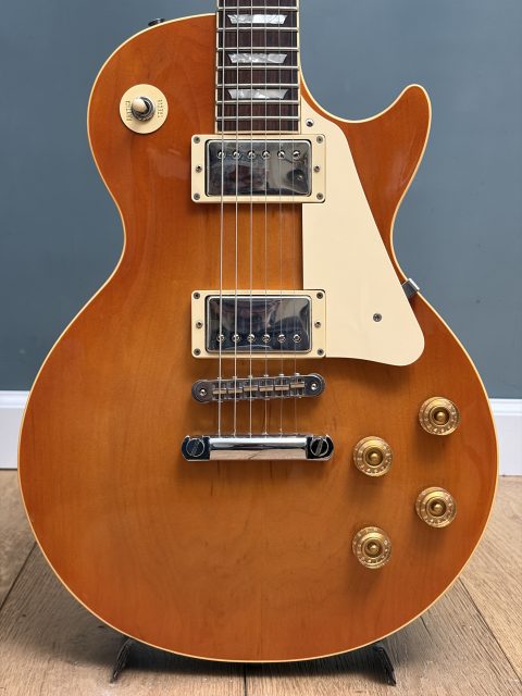 Orville Les Paul Standard, photo 3
