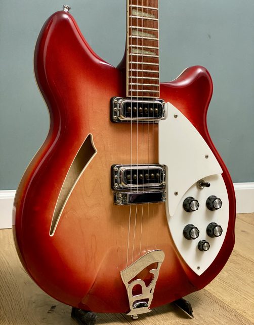 Rickenbacker 360, photo 5